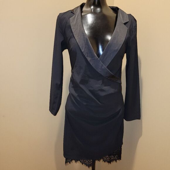 Cbr, black, low cut, dress - Picture 2 of 5